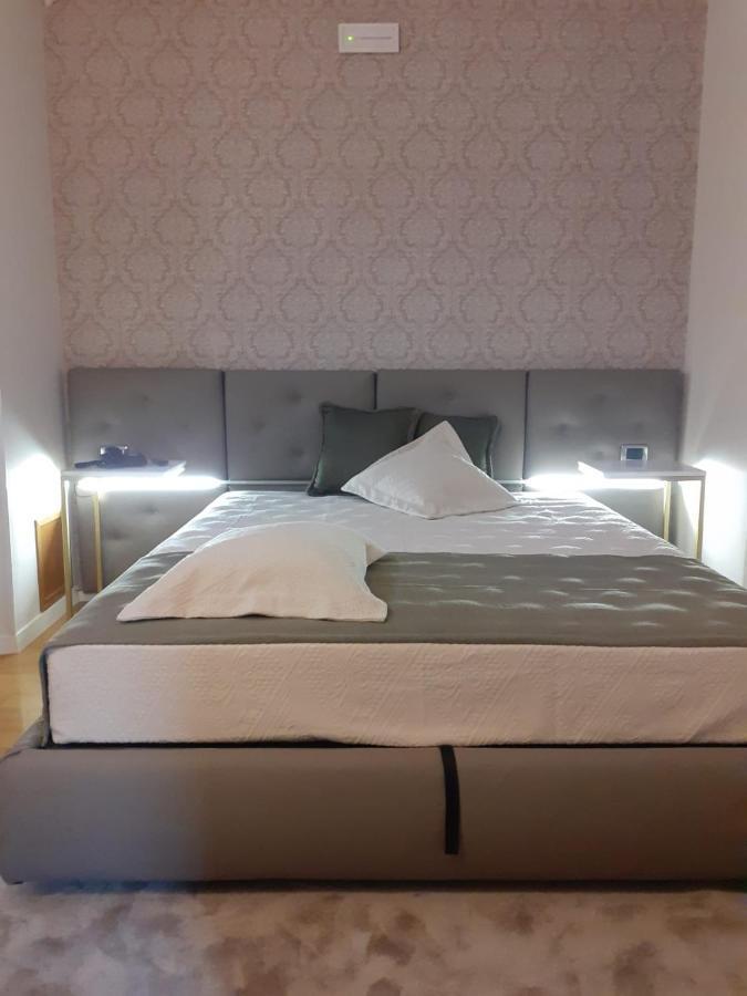 Condotti Rooms โรม ภายนอก รูปภาพ