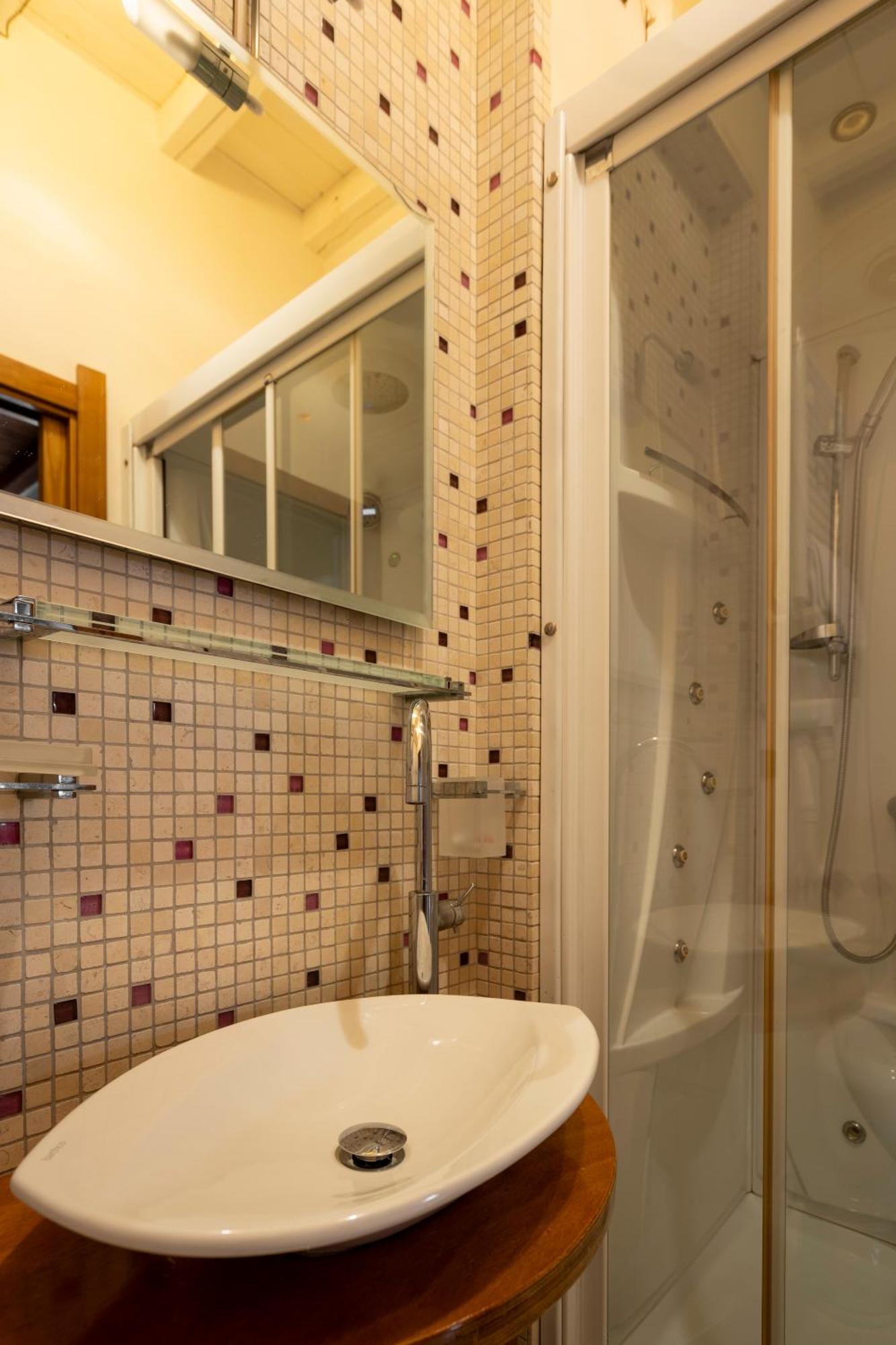Condotti Rooms โรม ภายนอก รูปภาพ