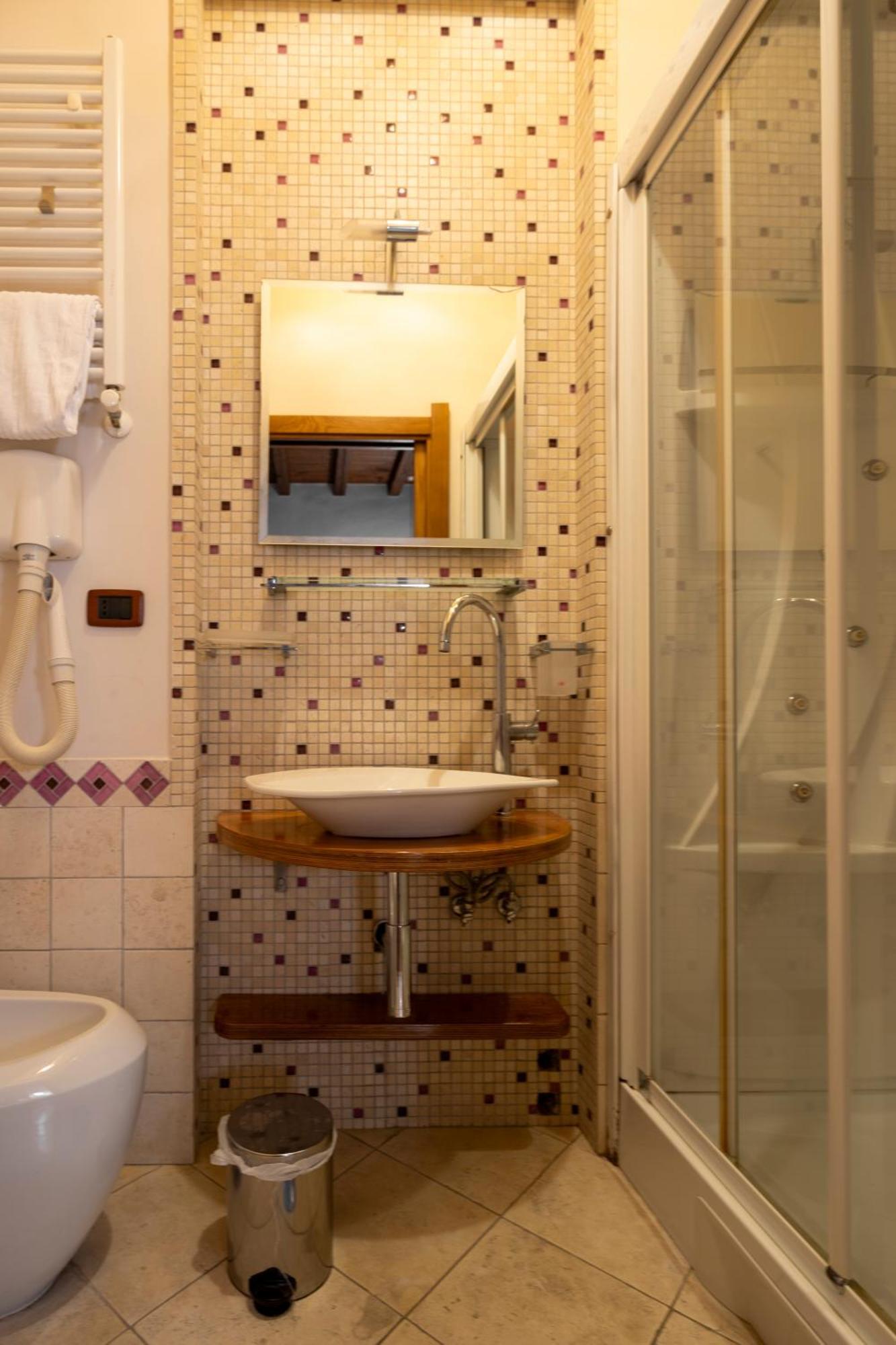 Condotti Rooms โรม ภายนอก รูปภาพ